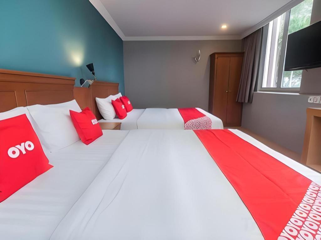River Park Hotel Sibu Exterior foto