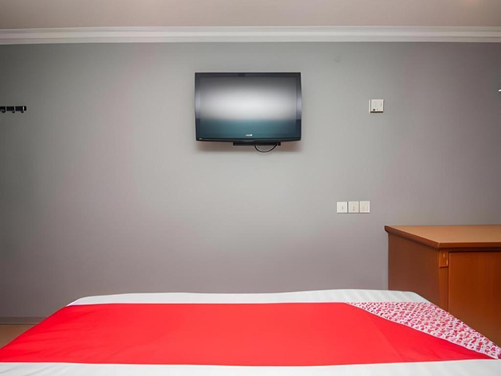 River Park Hotel Sibu Exterior foto