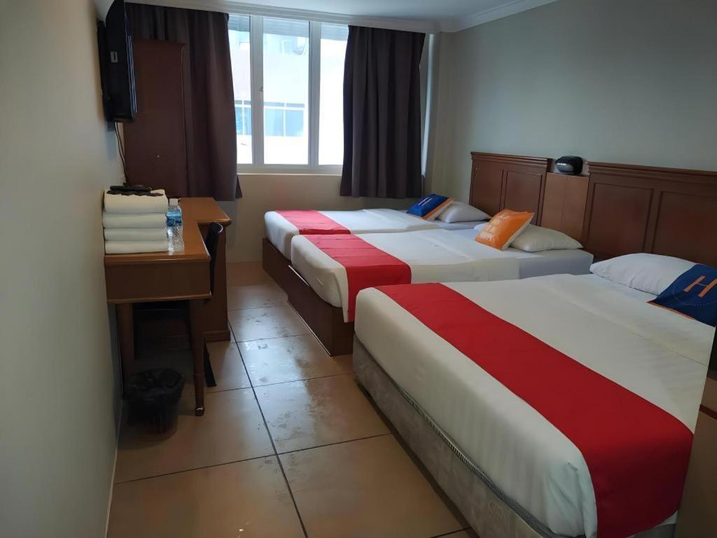 River Park Hotel Sibu Exterior foto