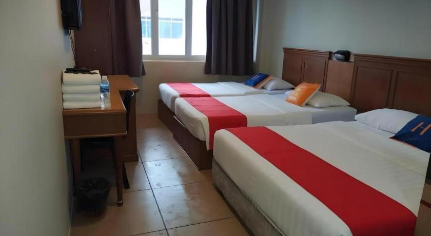 River Park Hotel Sibu Exterior foto